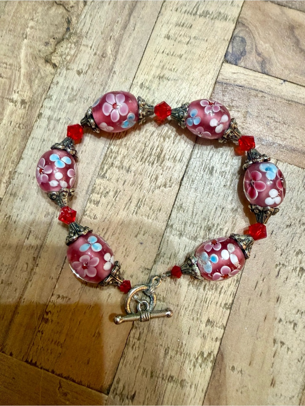 Vintage Murano Style Lampwork Floral Glass Bead Bracelet – Pink & Red